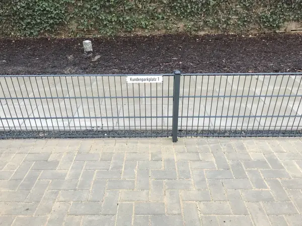 Kundenparkplatz Beschilderung